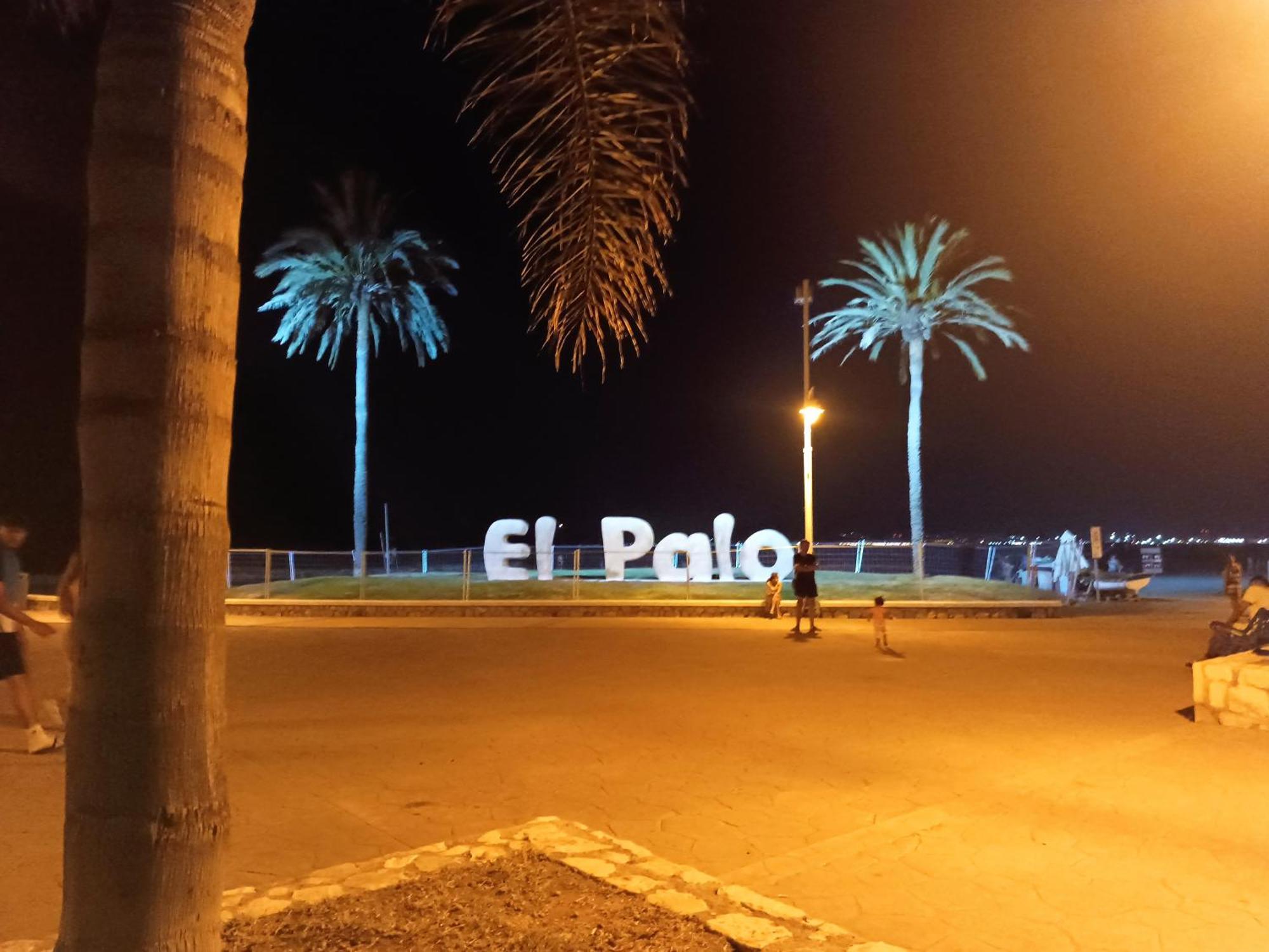 Apartamento El Bambu Cerca Del Mar Málaga Exterior foto
