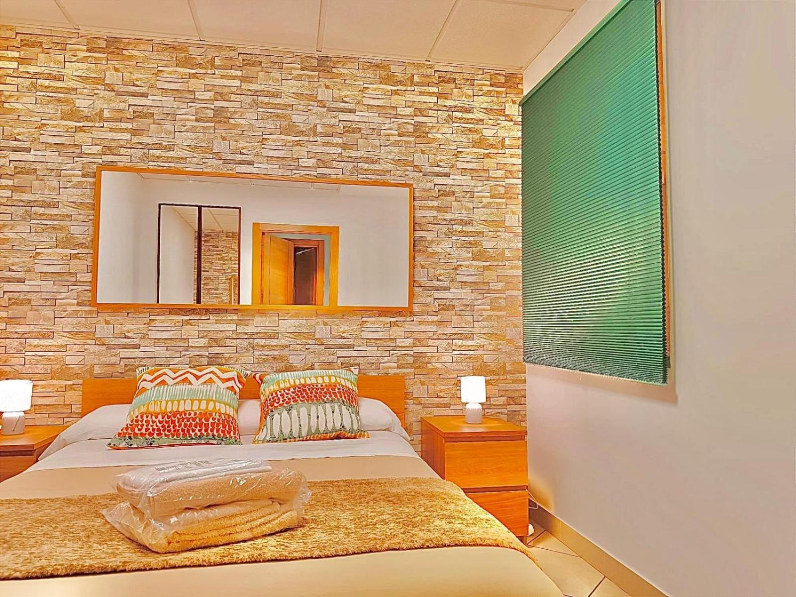 Apartamento El Bambu Cerca Del Mar Málaga Exterior foto